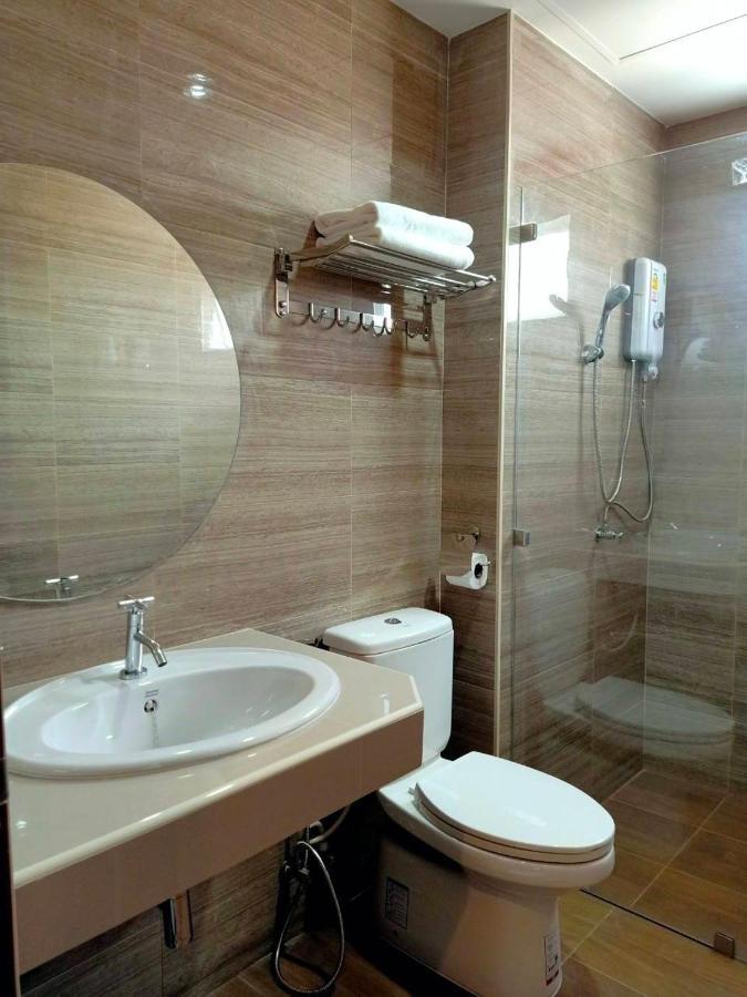 โคโค่ โฮเทล Koco Hotel Nakhonratchasima Екстериор снимка