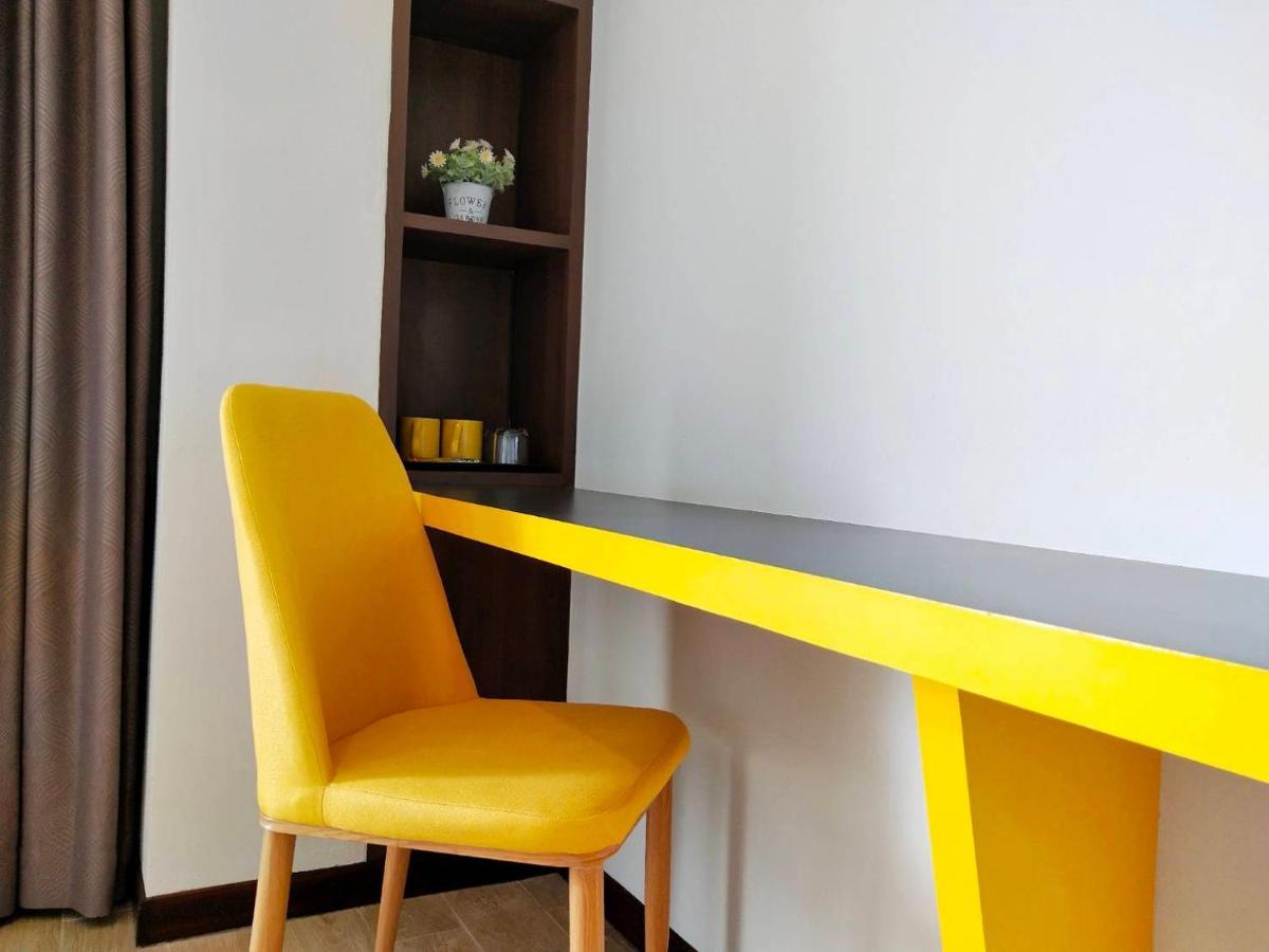 โคโค่ โฮเทล Koco Hotel Nakhonratchasima Екстериор снимка