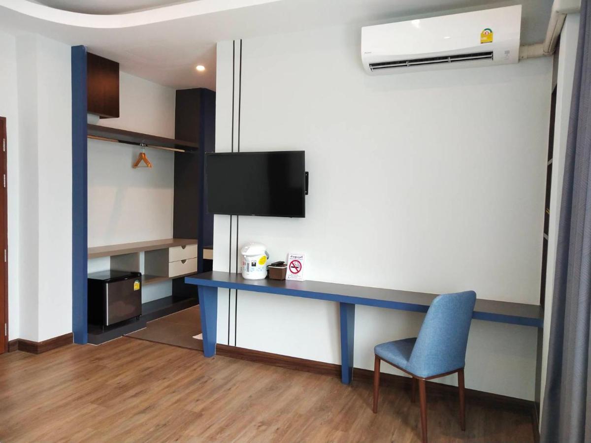 โคโค่ โฮเทล Koco Hotel Nakhonratchasima Екстериор снимка